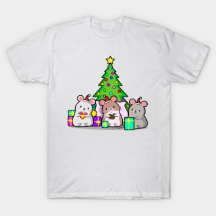 mouse with gifts, Christmas, new year, kawaii style. T-Shirt